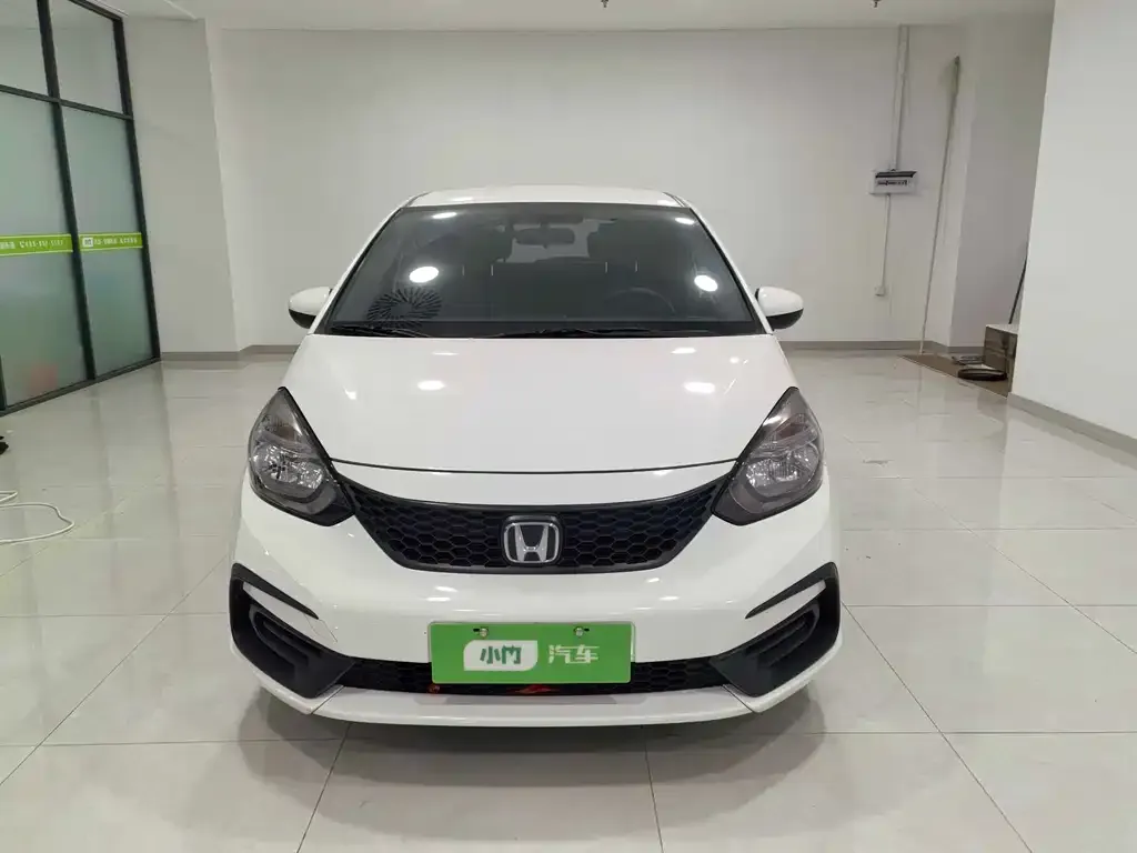 Honda Fit — фото 3