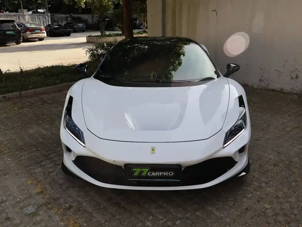Ferrari F8 — фото 2