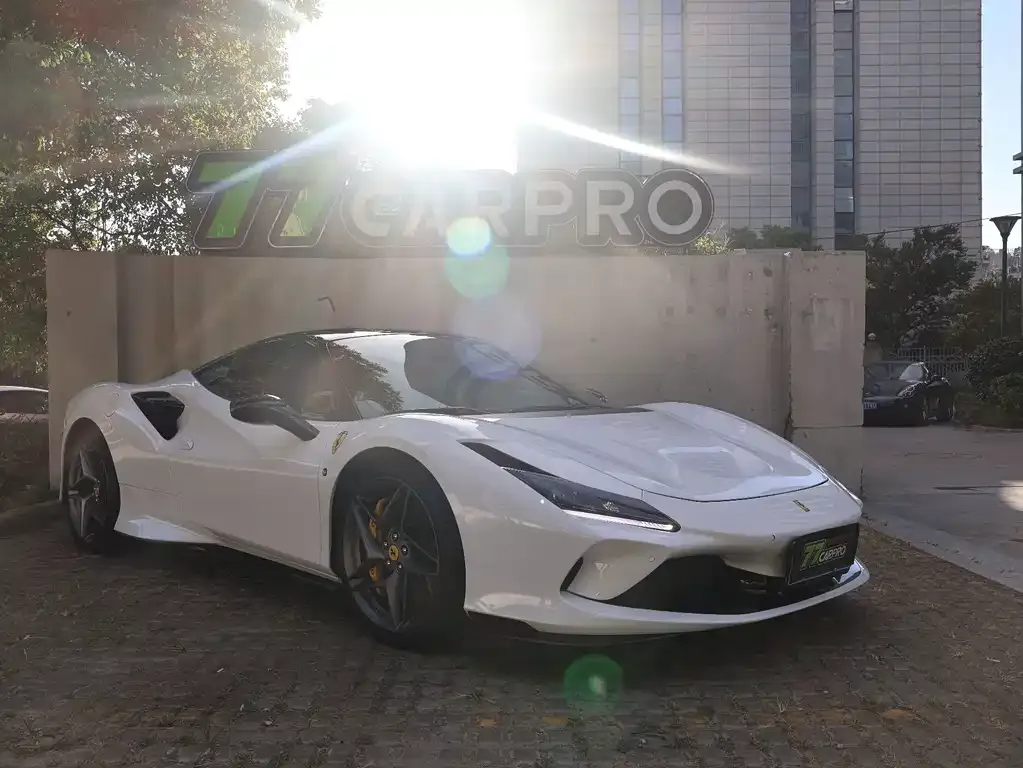 Ferrari F8 — фото 3
