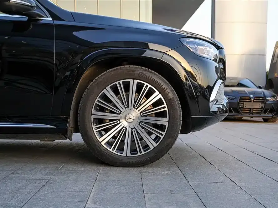 Mercedes-Benz GLS — фото 5