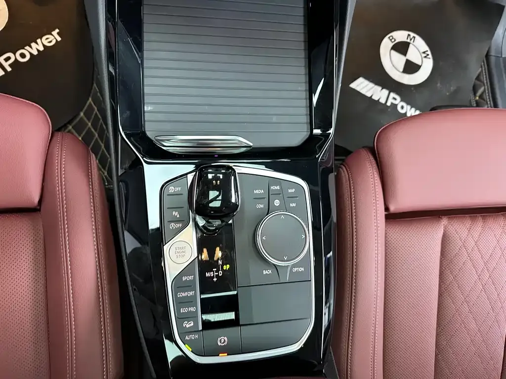 BMW X3 — фото 9