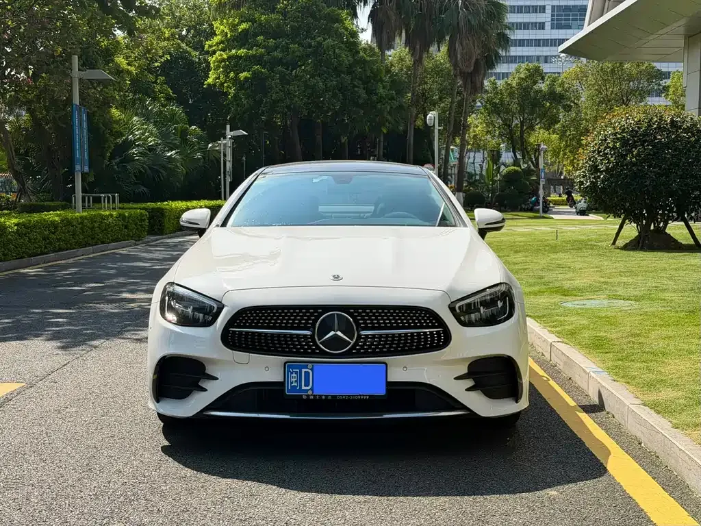 Mercedes-Benz E-Class (Import) — фото 2