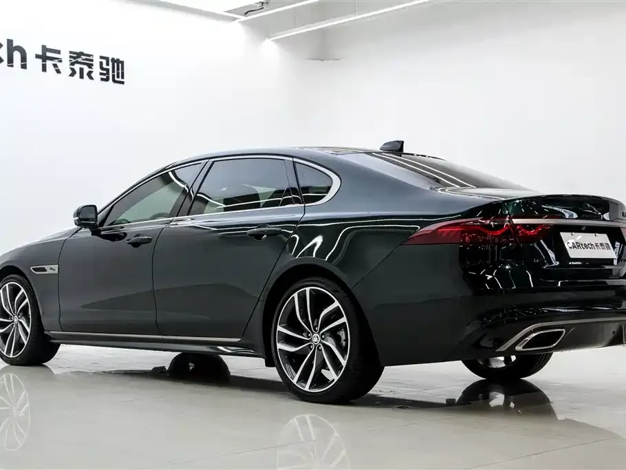Jaguar XFL — фото 6