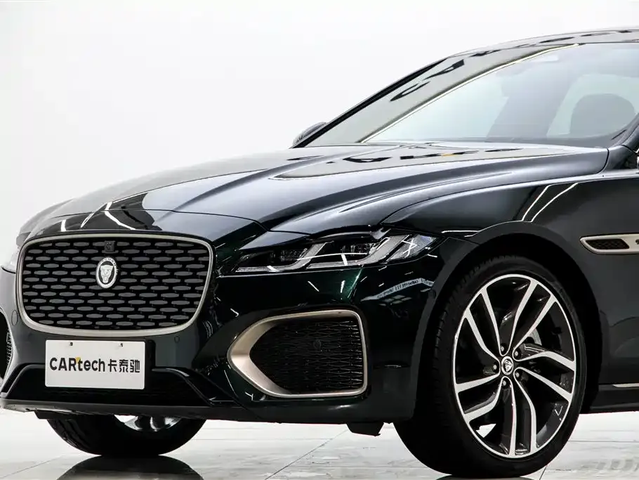 Jaguar XFL — фото 7