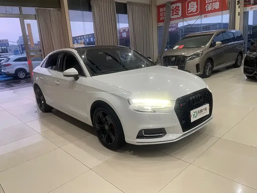 Audi A3 — фото 3
