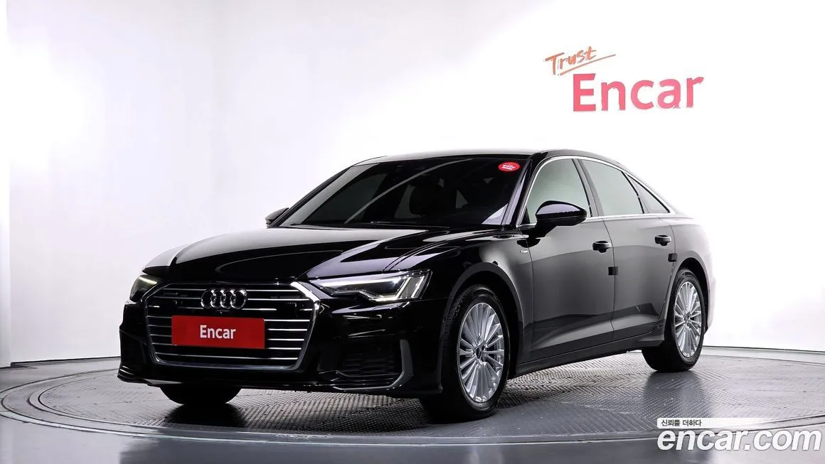 Audi A6 — фото 1