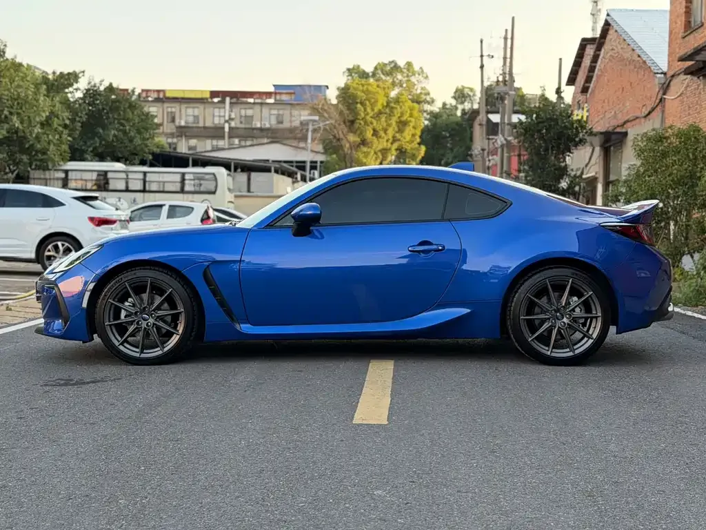Subaru BRZ — фото 8