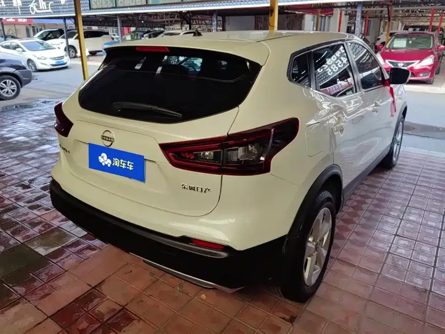 Nissan Qashqai — фото 3