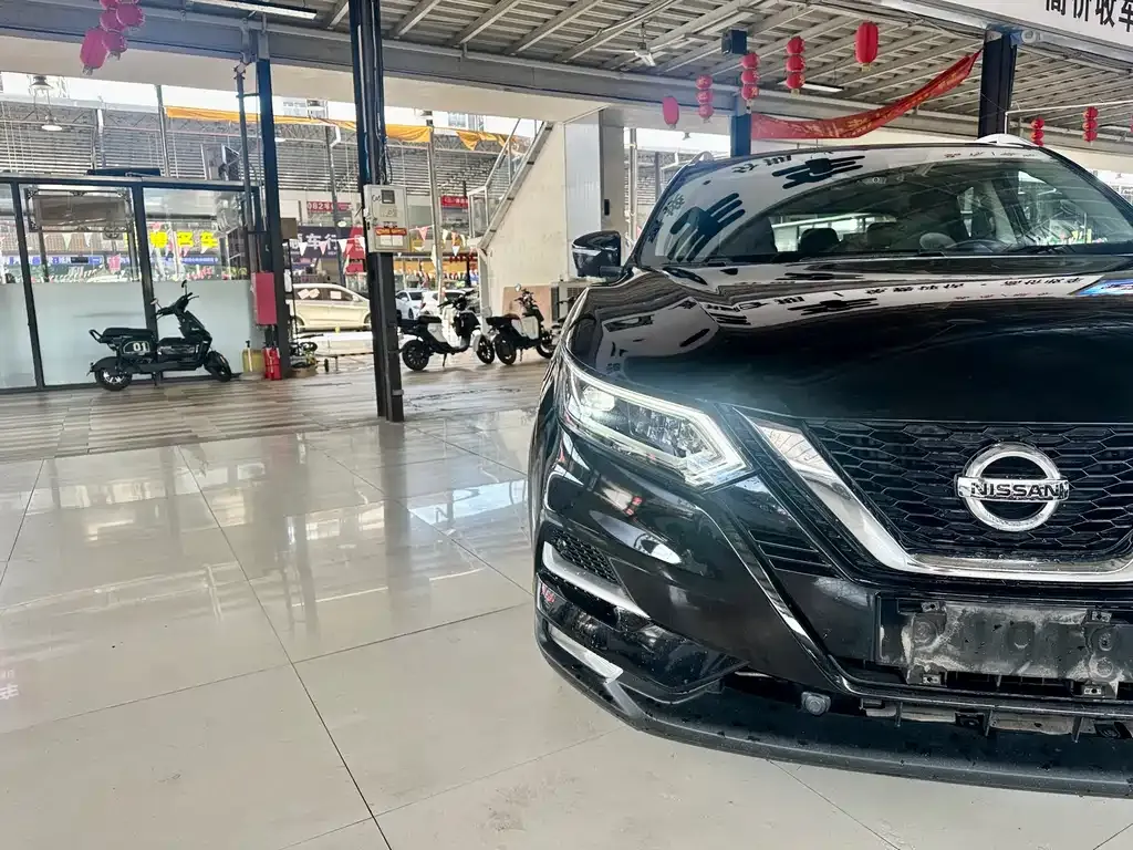 Nissan Qashqai — фото 5