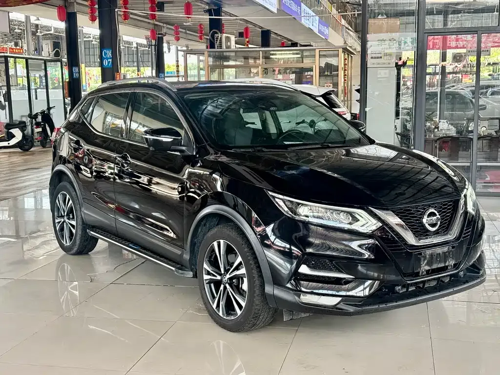 Nissan Qashqai — фото 6