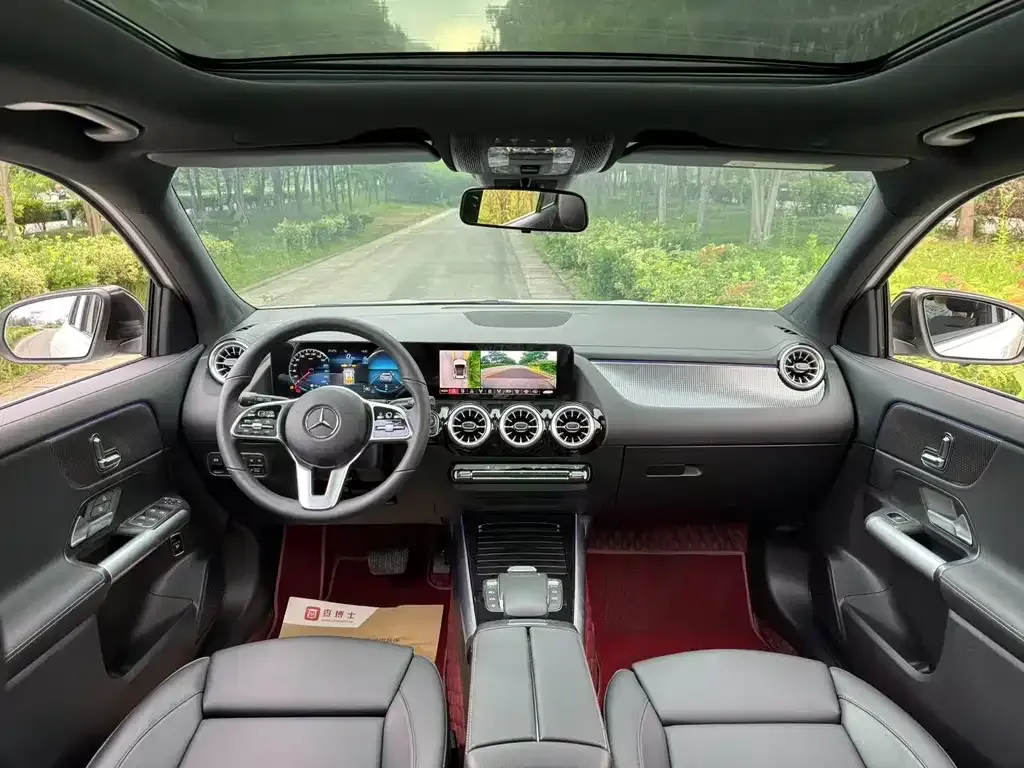 Mercedes-Benz GLA — фото 7