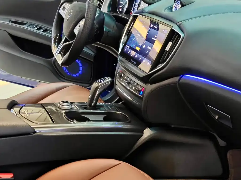 Maserati Ghibli — фото 4