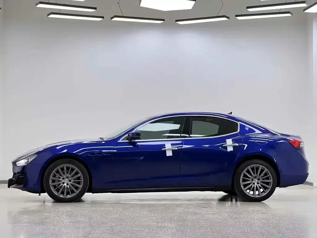 Maserati Ghibli — фото 7