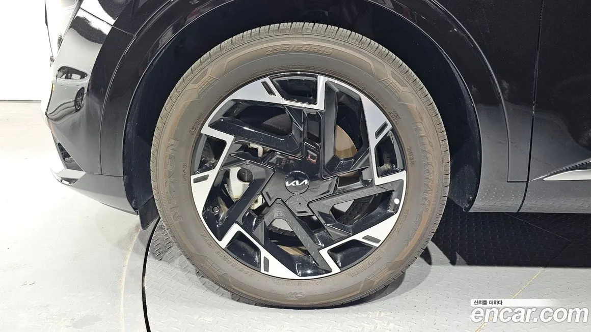Kia Sportage — фото 5