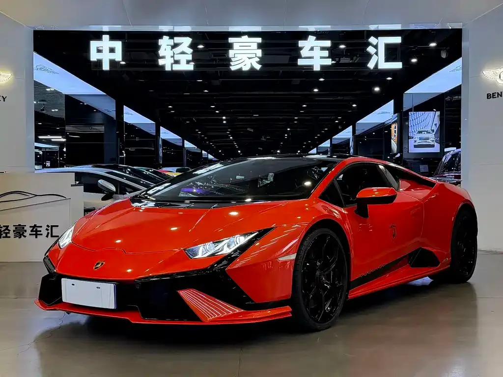 Lamborghini Huracan — фото 1