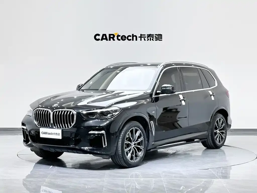BMW X5 — фото 1