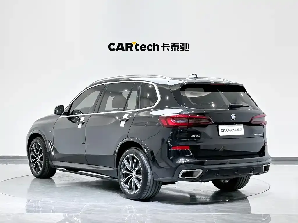 BMW X5 — фото 2