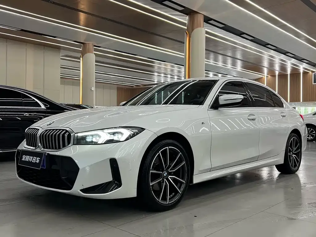BMW 3 Series — фото 1