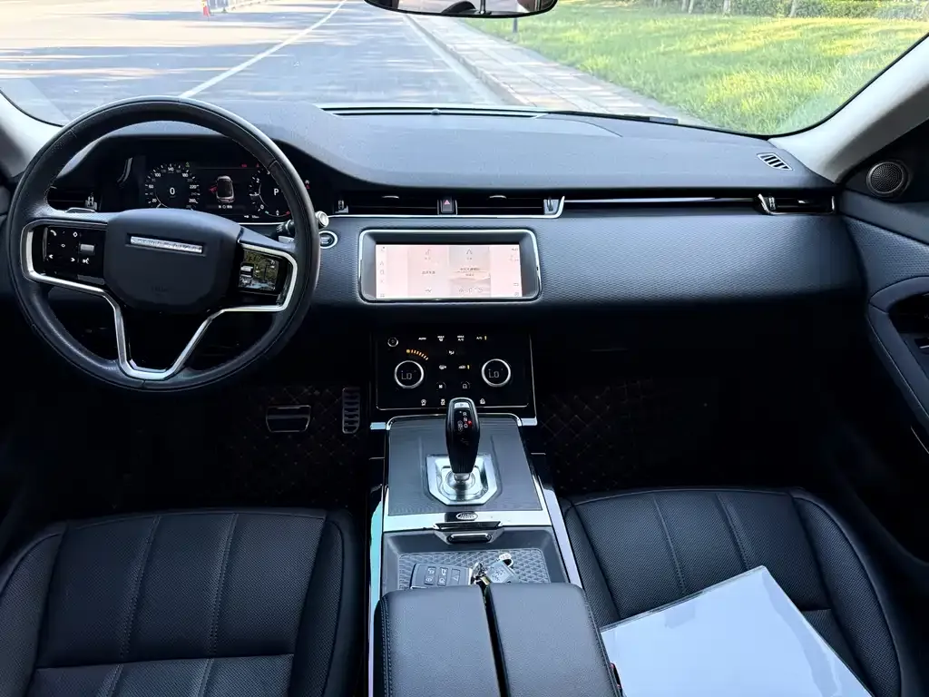 Land Rover Evoque — фото 10