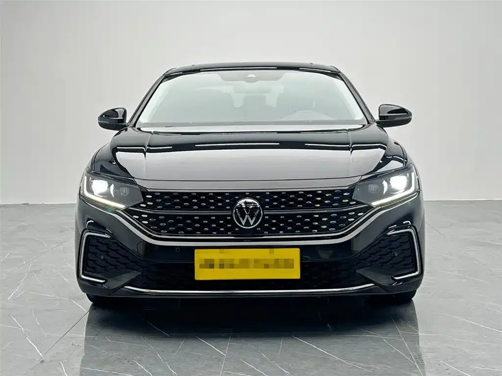 Volkswagen Passat — фото 2