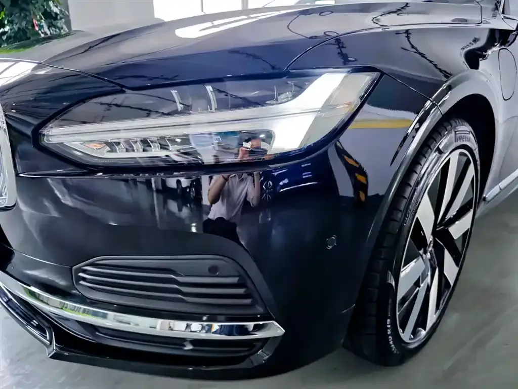 Volvo S90 PHEV — фото 6