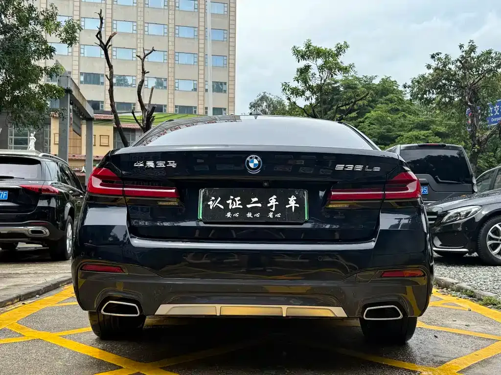 BMW 5 Series New Energy — фото 4