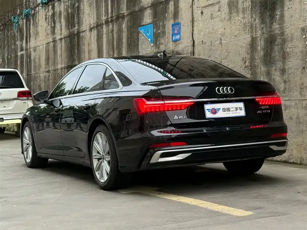 Audi A6L — фото 4
