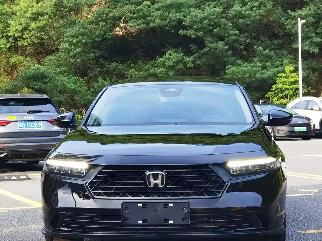 Honda Accord — фото 2
