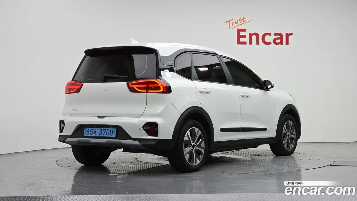 Kia Niro — фото 2
