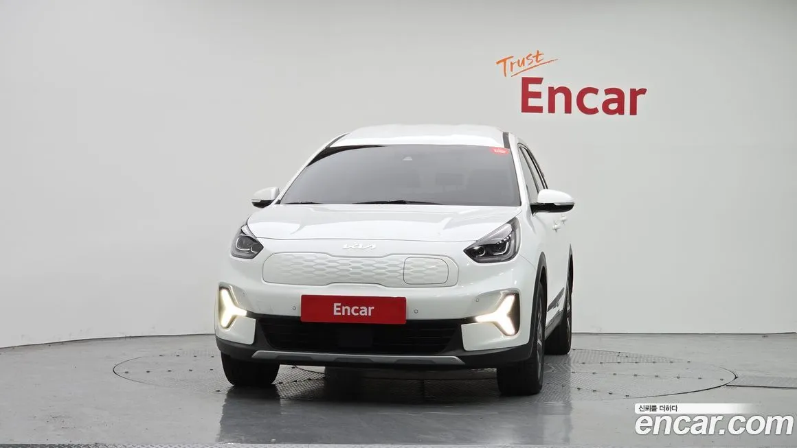 Kia Niro — фото 3