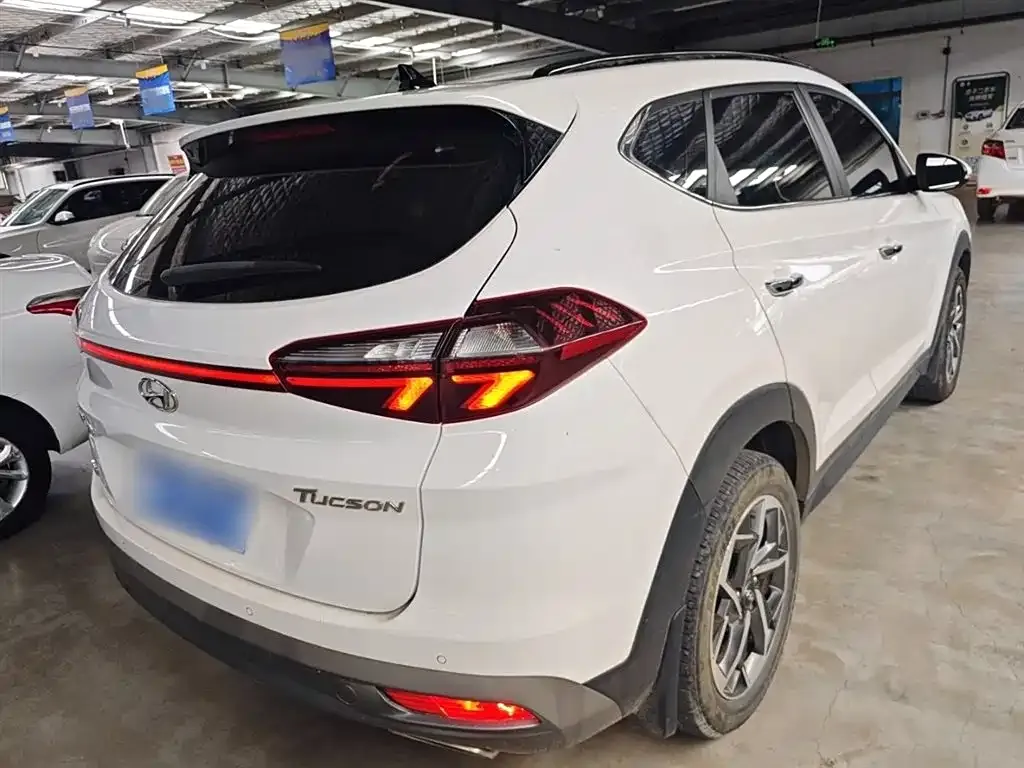 Hyundai Tucson — фото 7