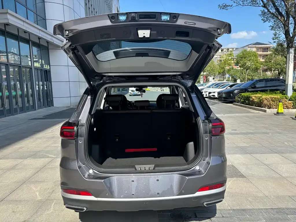 Chery Tiggo 7 — фото 8