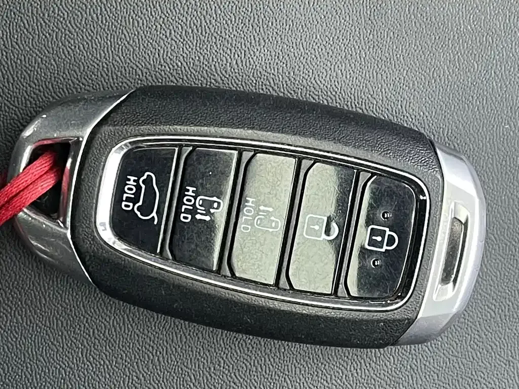 Hyundai Custo — фото 10