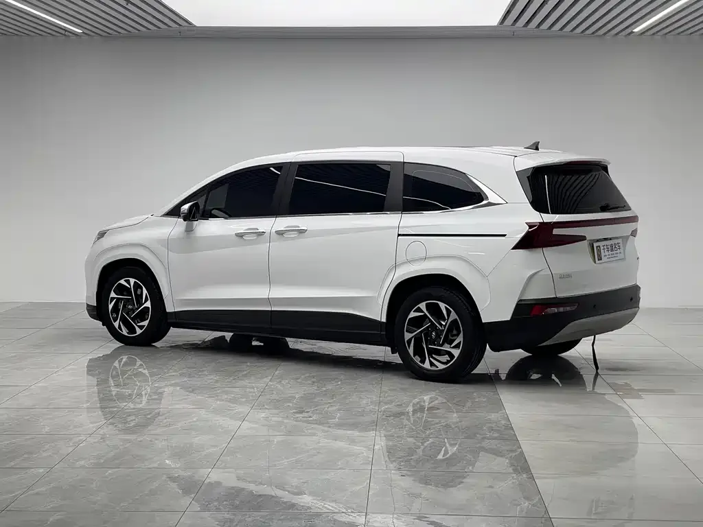 Hyundai Custo — фото 4