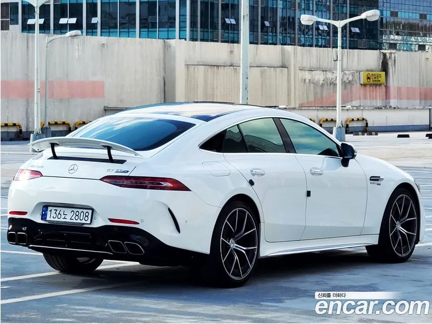 Mercedes-Benz AMG GT — фото 6