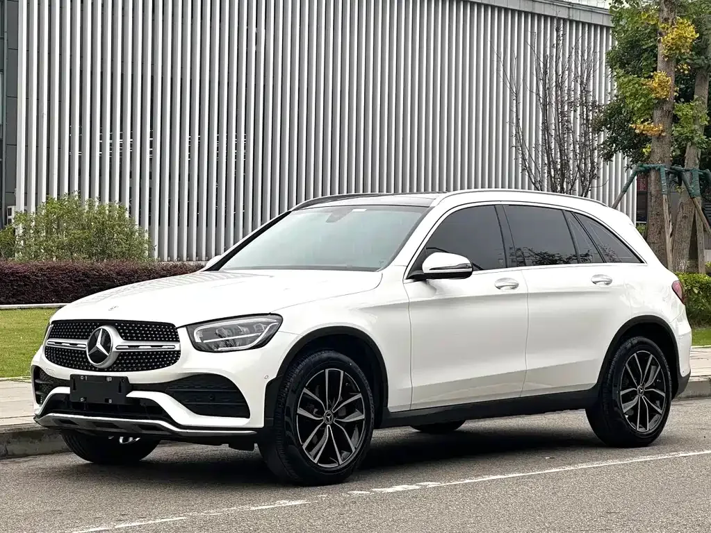 Mercedes-Benz GLC — фото 1