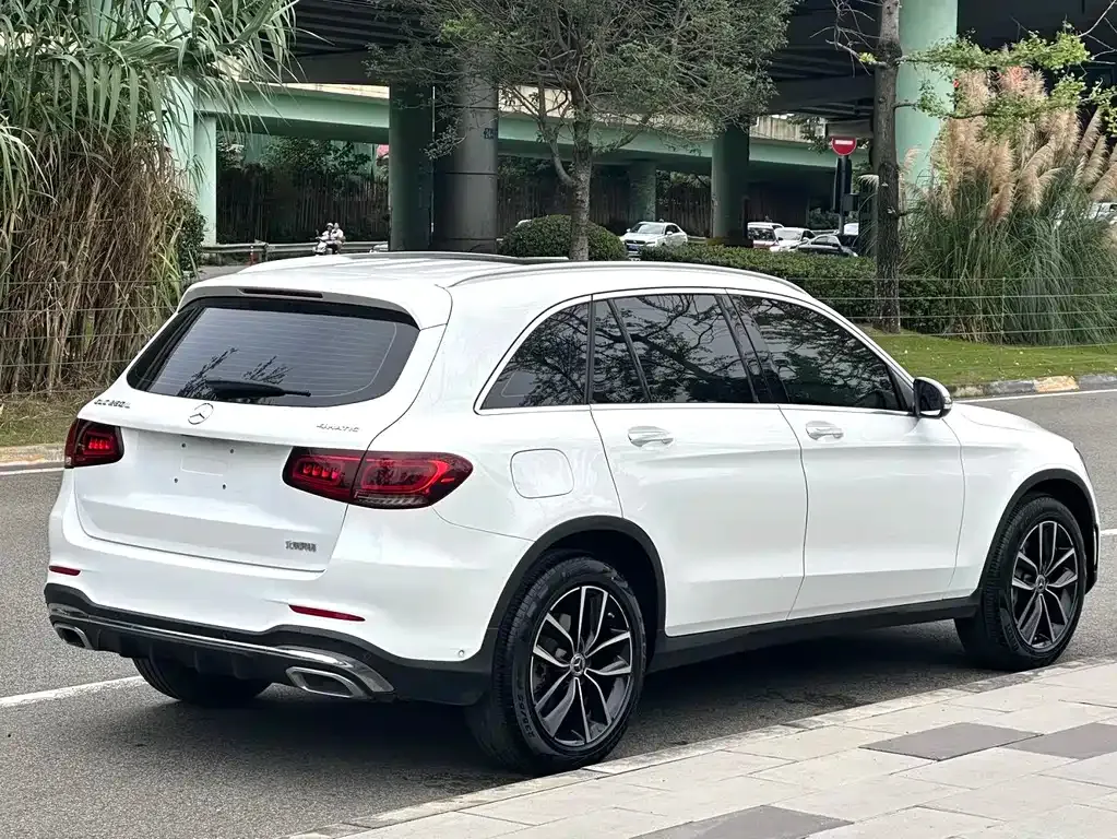Mercedes-Benz GLC — фото 8