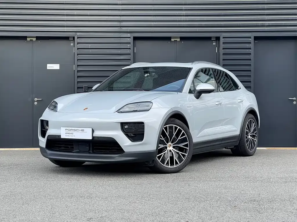 Porsche Macan EV — фото 1
