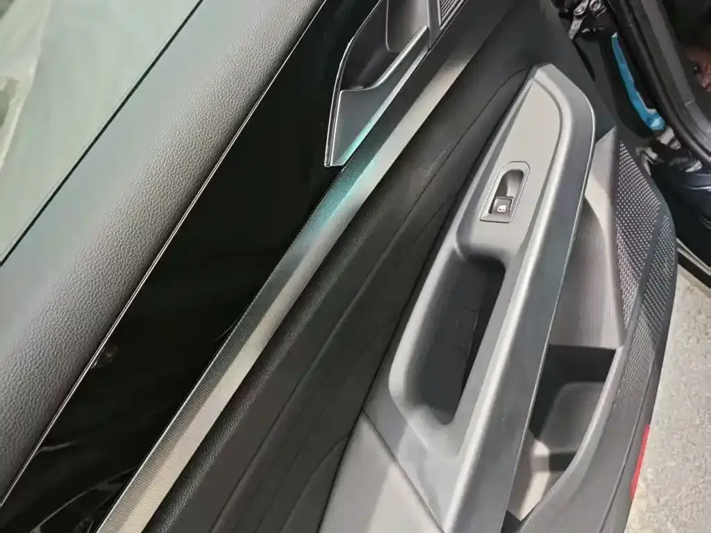 Volkswagen Passat — фото 10