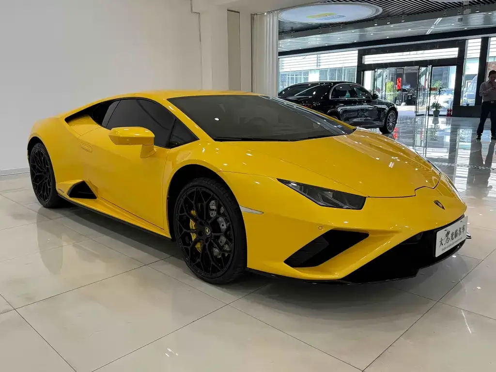 Lamborghini Huracan — фото 3