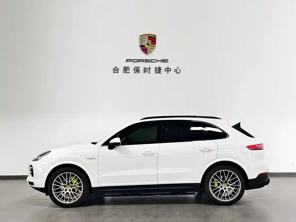 Porsche Cayenne Hybrid — фото 8