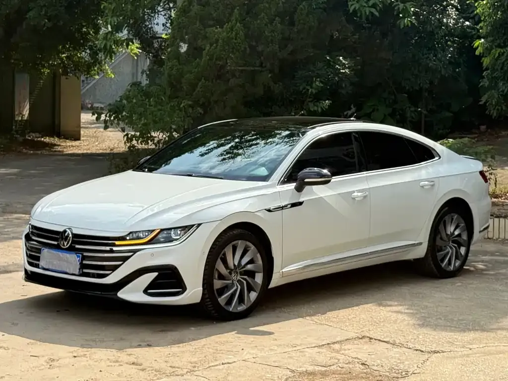 Volkswagen CC — фото 3