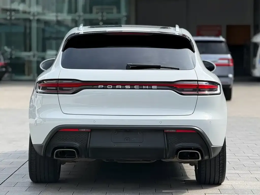 Porsche Macan — фото 6