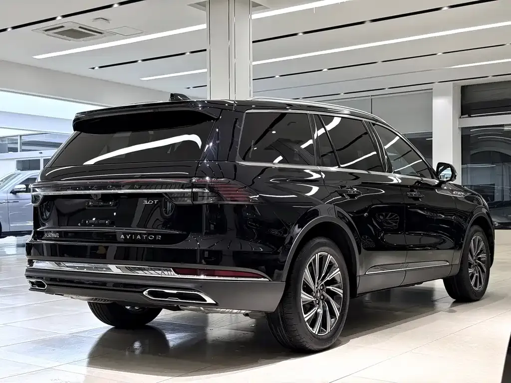 Lincoln Aviator — фото 4