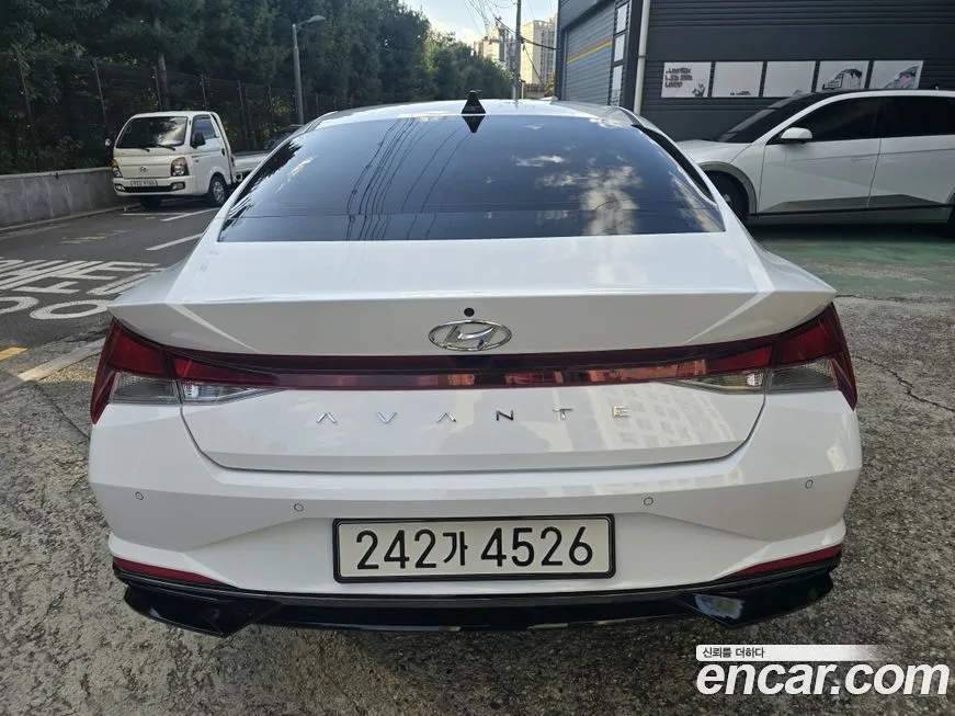 Hyundai AVANTE — фото 4