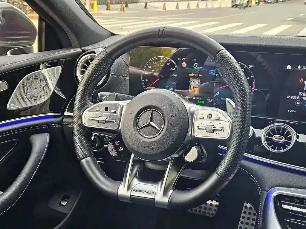 Mercedes-Benz AMG GT — фото 9