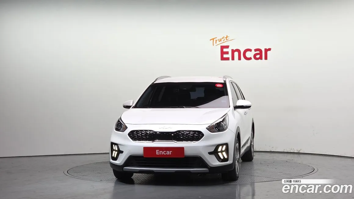 Kia Niro — фото 3