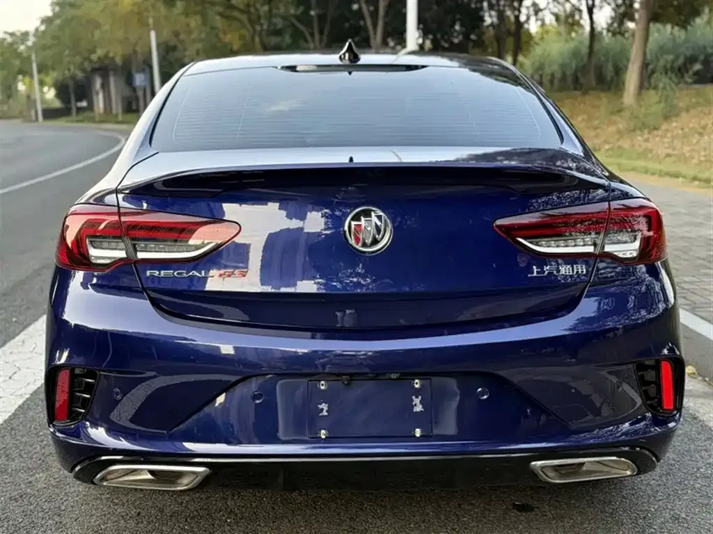 Buick Regal — фото 9