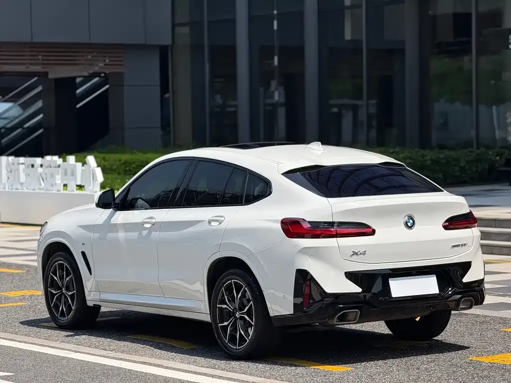BMW X4 — фото 3