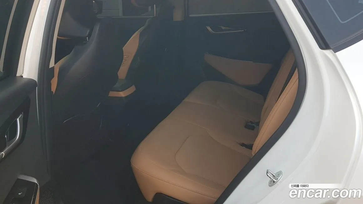 Kia EV6 — фото 10